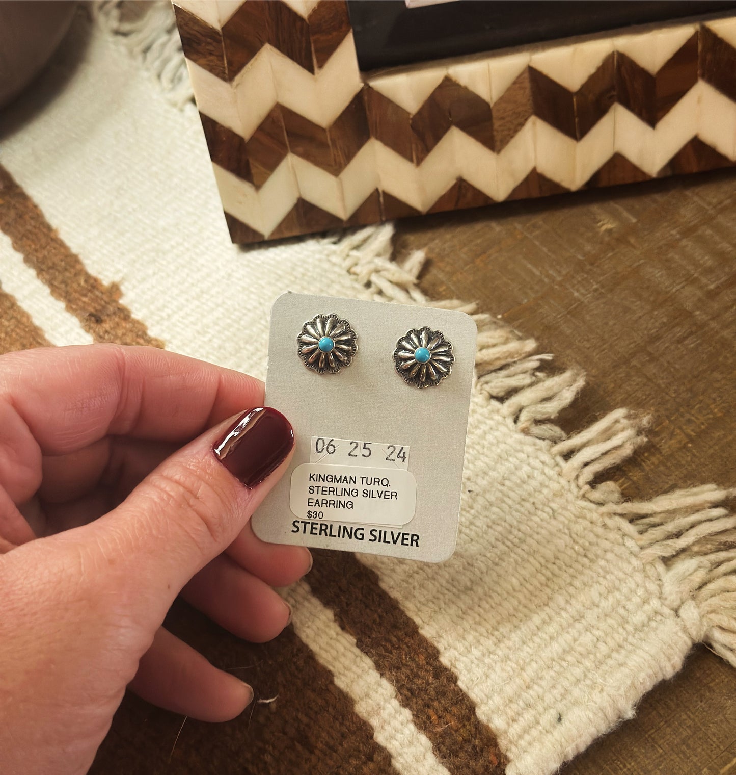 Round Sterling Silver Earring Turquois
