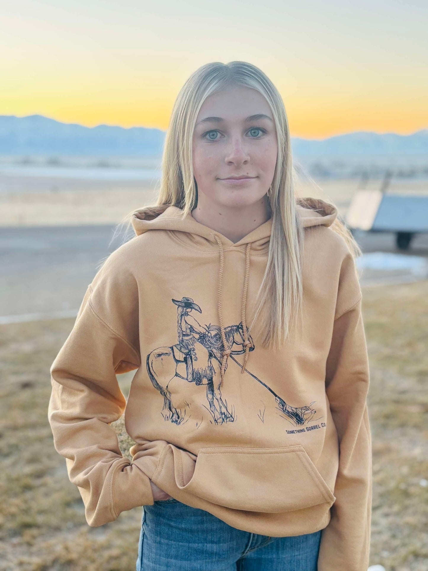 Hold'em Graphic Hoodie