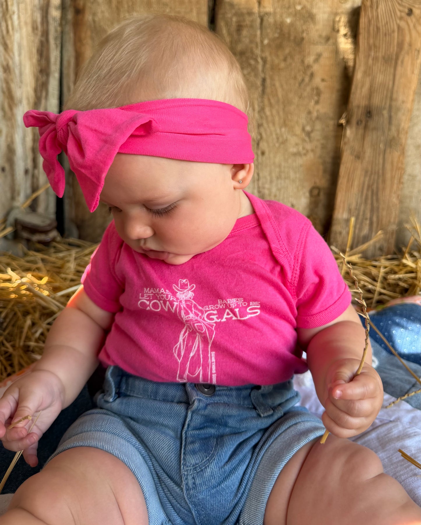 Mamas Let Your Babies Grow Up To Be Cowgals Infant Bodysuit | Western Baby